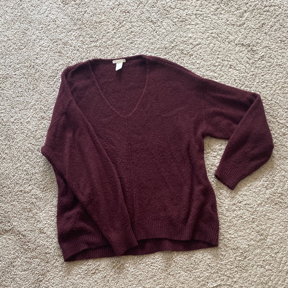 Women's fuzzy V-Neck Sweater in Burgundy